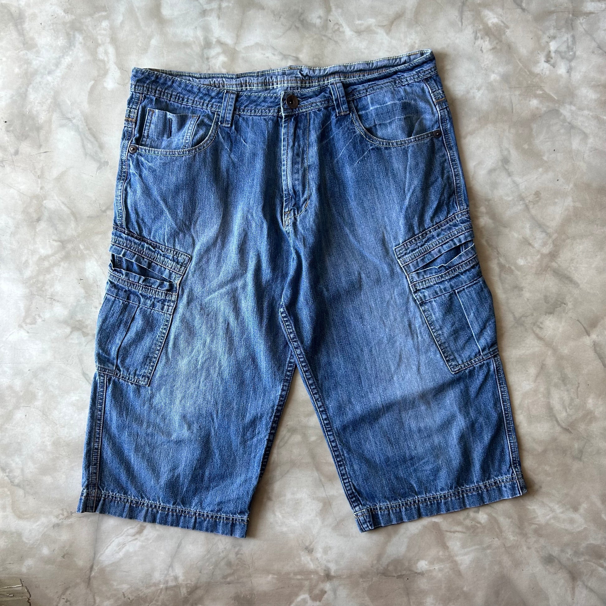 Vintage Bram's Vintage Blue Regular Fit 3/4 Cargo Jean Shorts in Blue — sustainable streetwear from Bram's Vintage