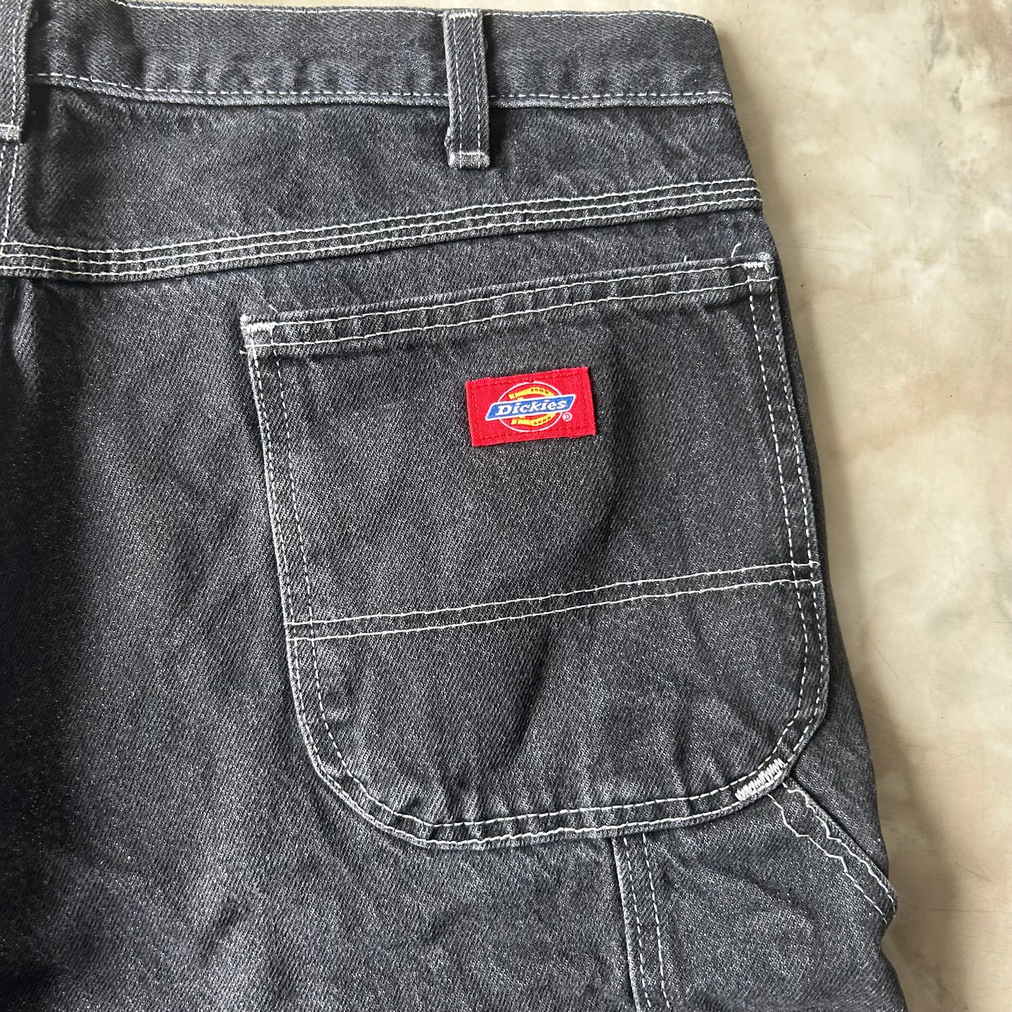 Bram's Vintage — sustainable streetwear from Bram's Vintage