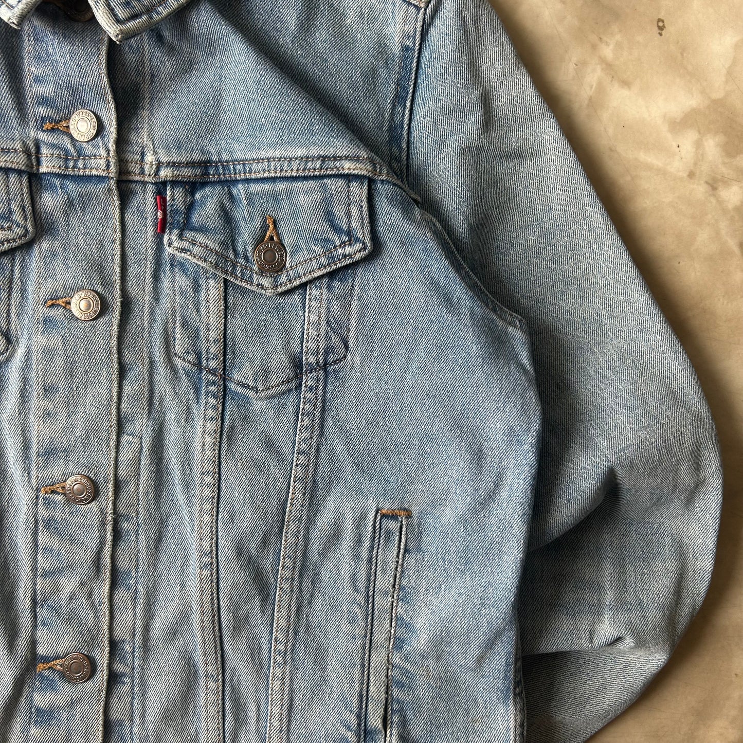 Bram's Vintage — sustainable streetwear from Bram's Vintage