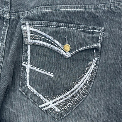 Indigo 30 White Stitch