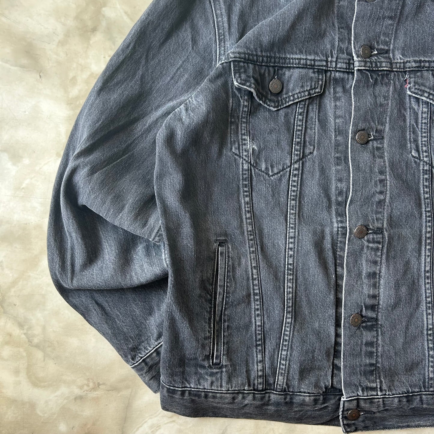 Bram's Vintage — sustainable streetwear from Bram's Vintage