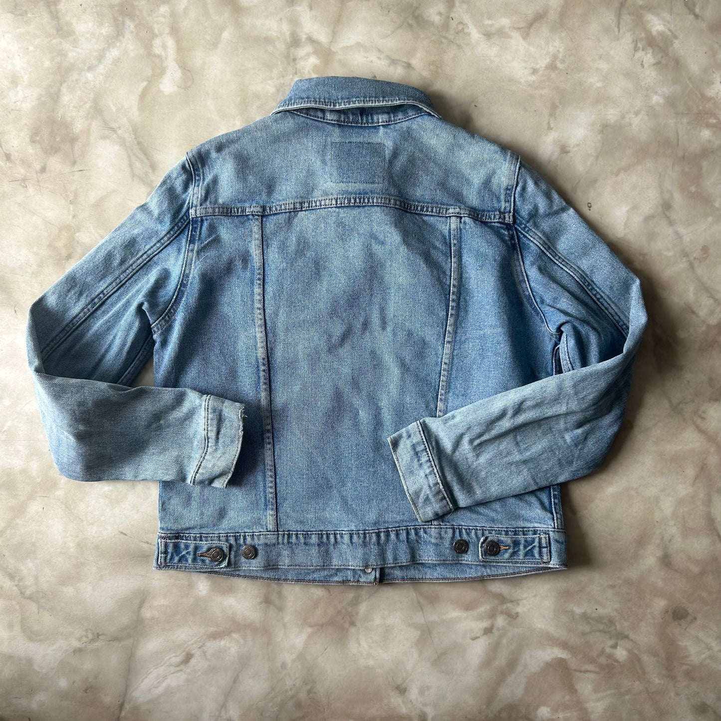 Bram's Vintage — sustainable streetwear from Bram's Vintage