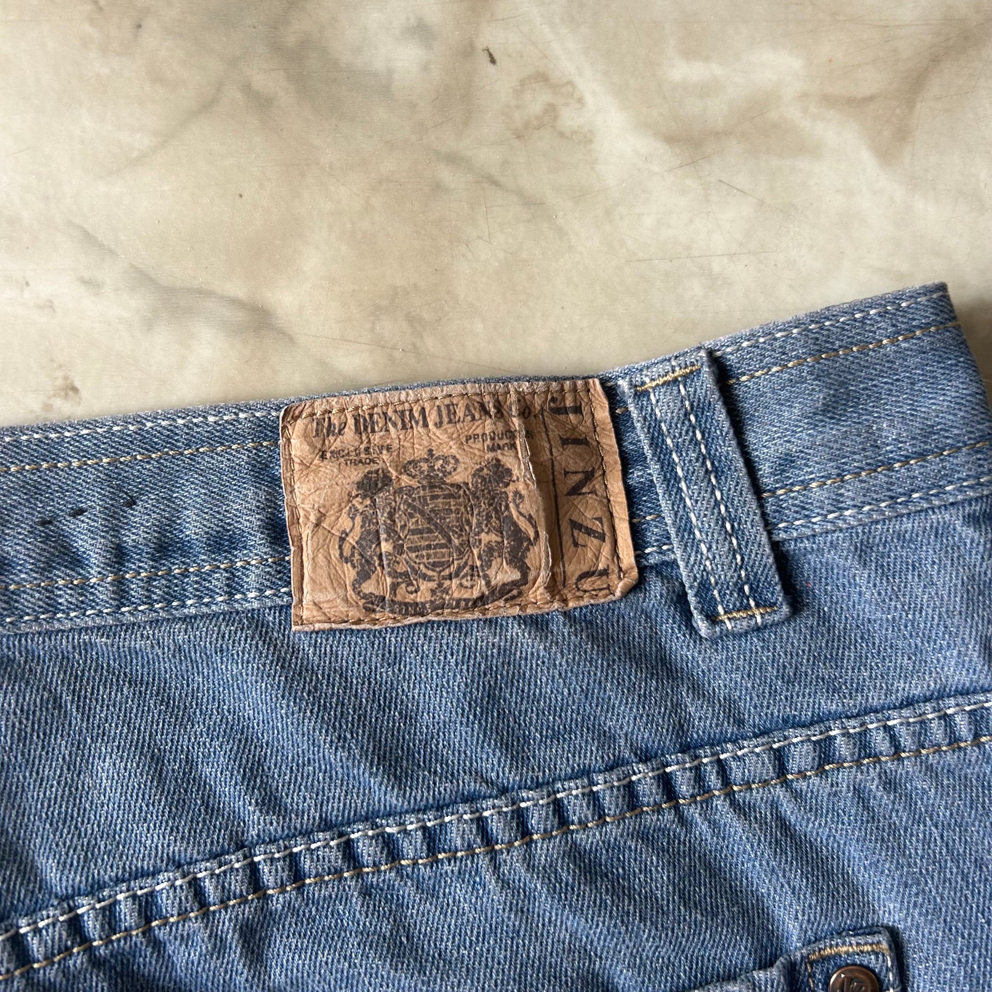 Bram's Vintage — sustainable streetwear from Bram's Vintage