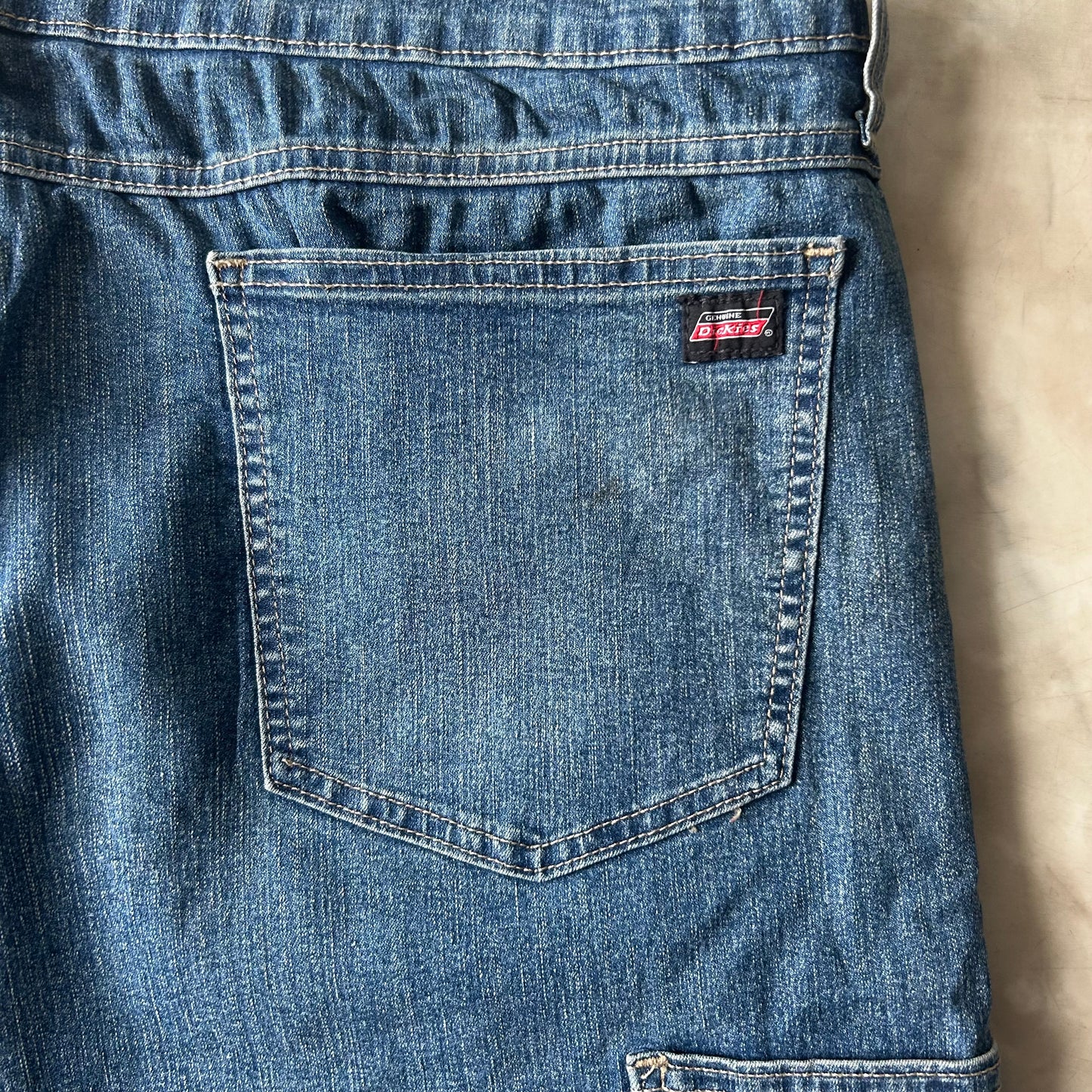 Bram's Vintage — sustainable streetwear from Bram's Vintage