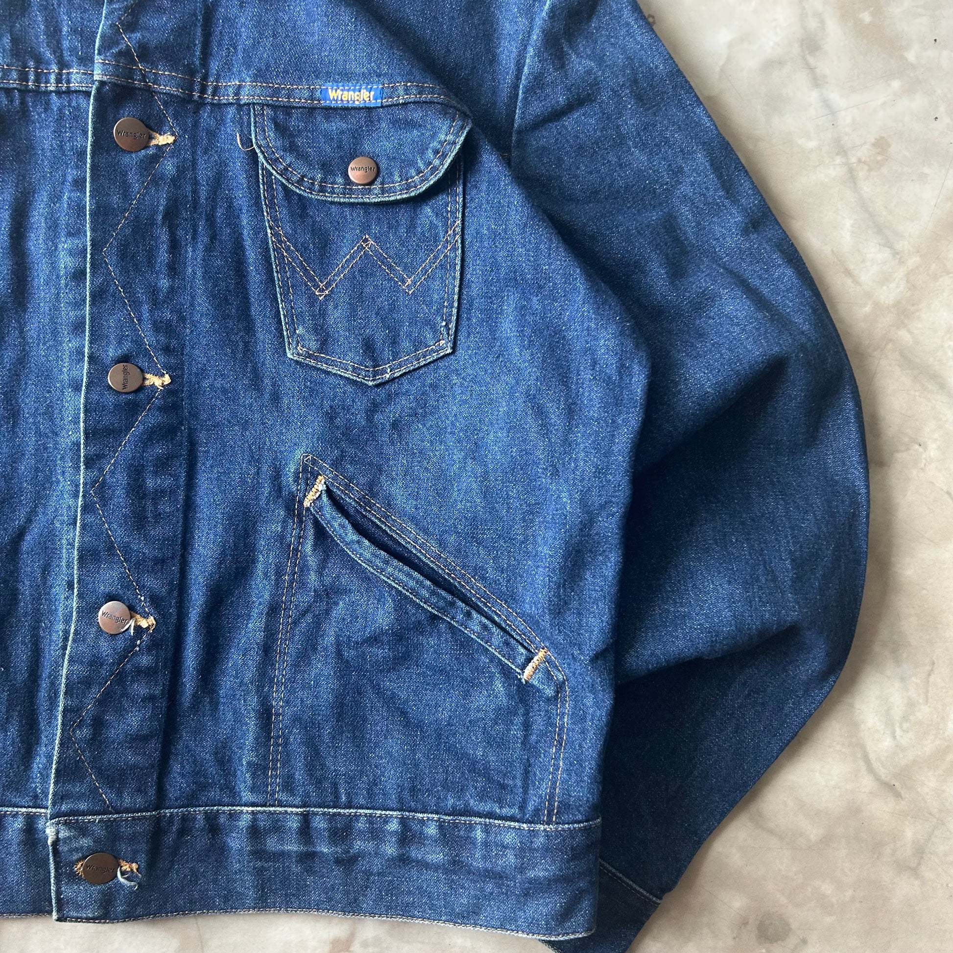 Bram's Vintage — sustainable streetwear from Bram's Vintage