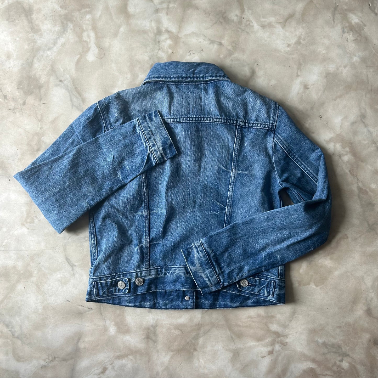 Bram's Vintage — sustainable streetwear from Bram's Vintage