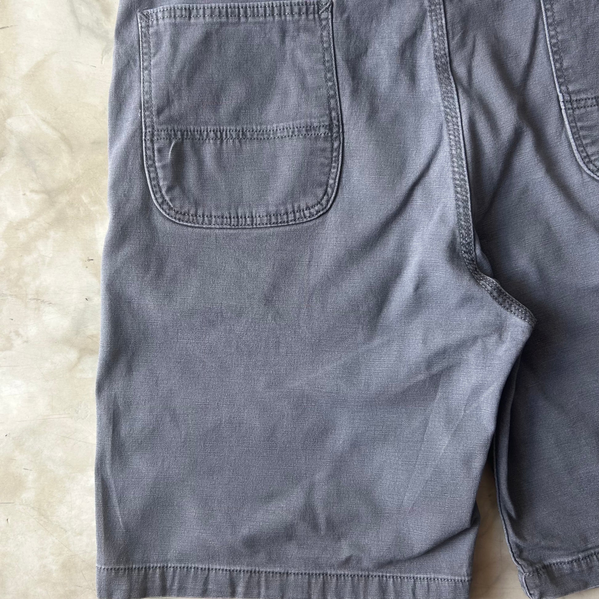 Bram's Vintage — sustainable streetwear from Bram's Vintage