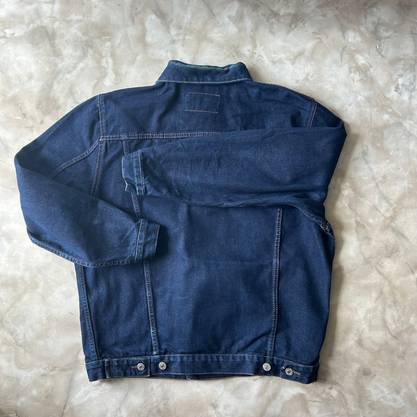 Bram's Vintage — sustainable streetwear from Bram's Vintage