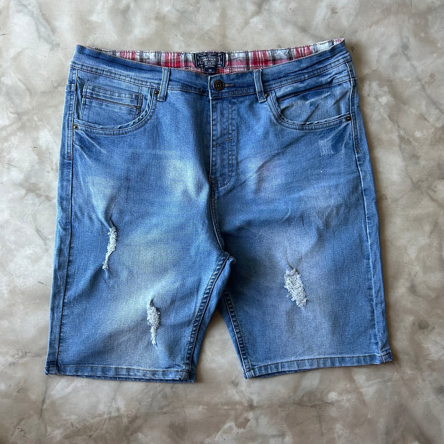 Vintage Bram's Vintage Regular Fit Blue Jean Shorts Jorts (Plaid) in Blue — sustainable streetwear from Bram's Vintage