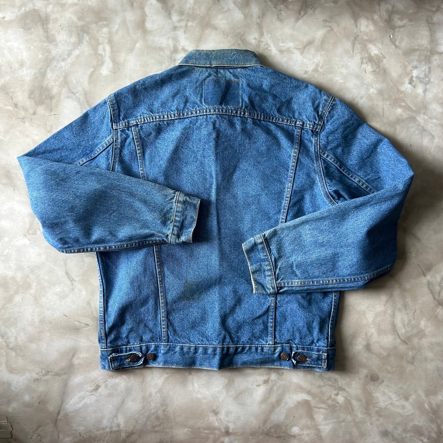 Bram's Vintage — sustainable streetwear from Bram's Vintage