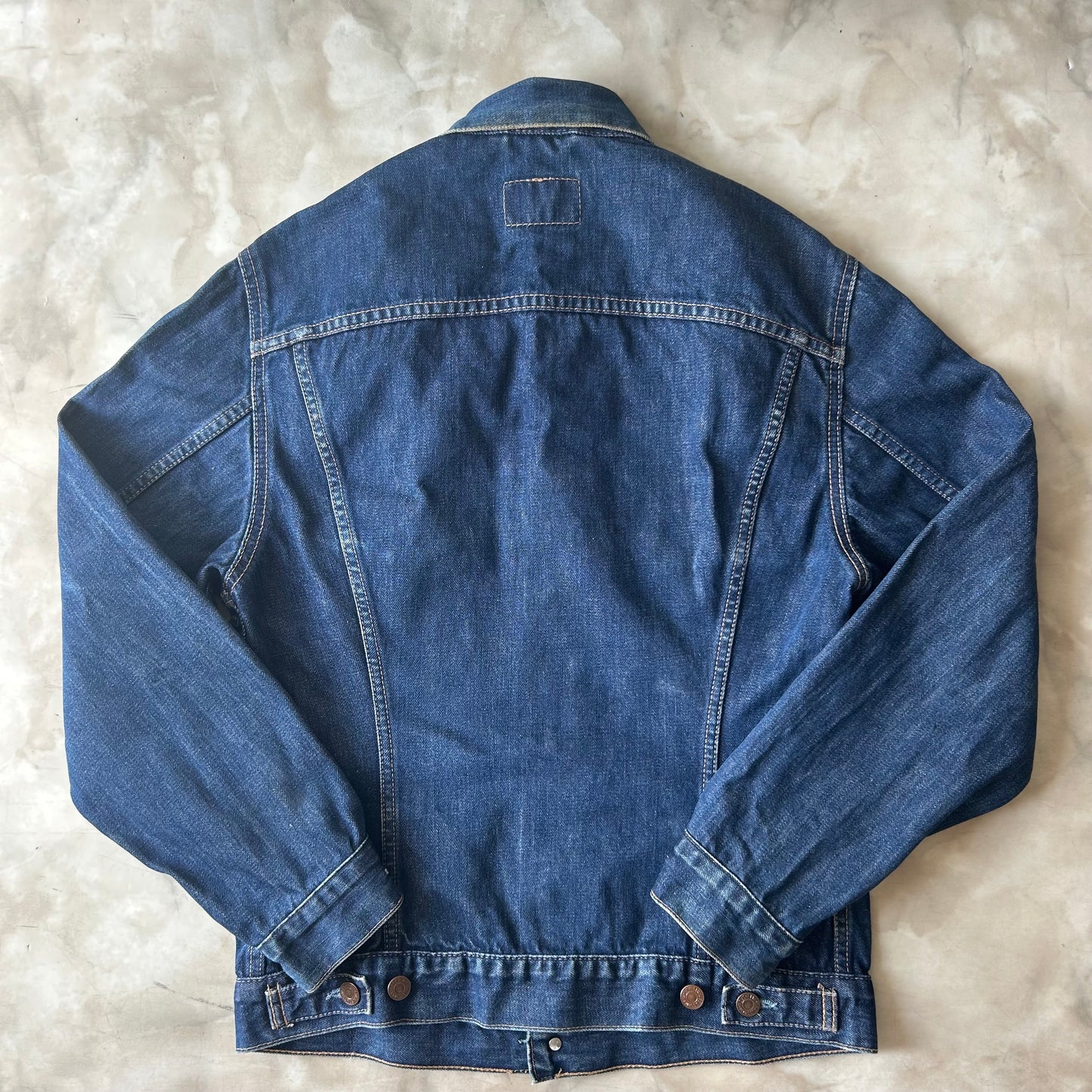 Bram's Vintage — sustainable streetwear from Bram's Vintage