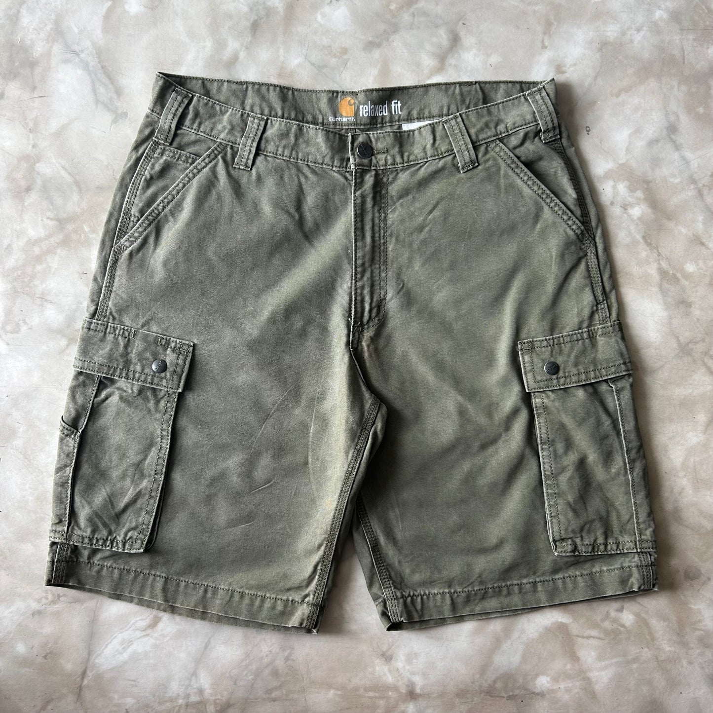 Vintage Bram's Vintage Carhartt Relaxed Fit Work Short Green (Cargo) in Green — sustainable streetwear from Bram's Vintage