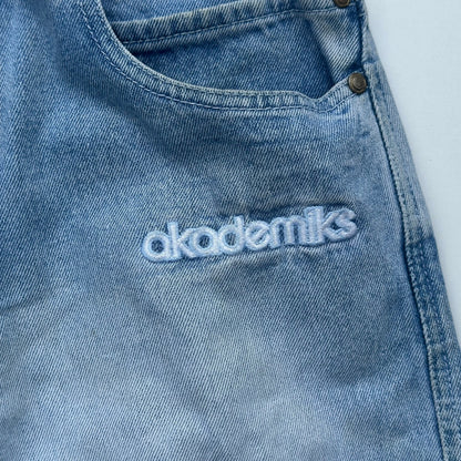 Akademiks Sunny Day